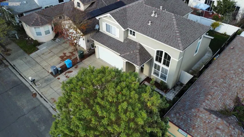 3253 Homestead Ln, Santa Rosa, California 95407
