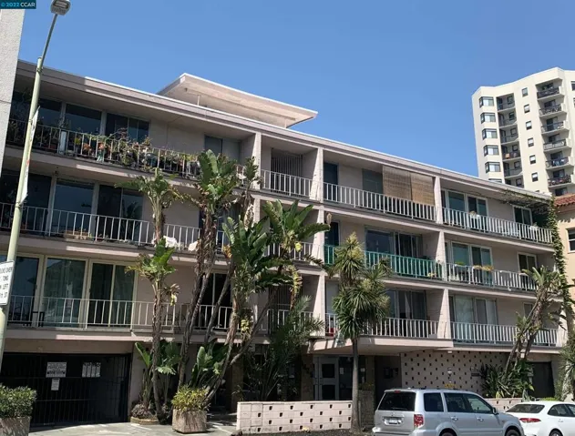 1425 Lakeside Dr 206, Oakland, California 94612