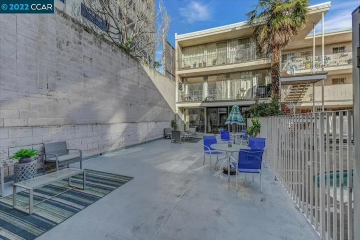 1425 Lakeside Dr 206, Oakland, California 94612