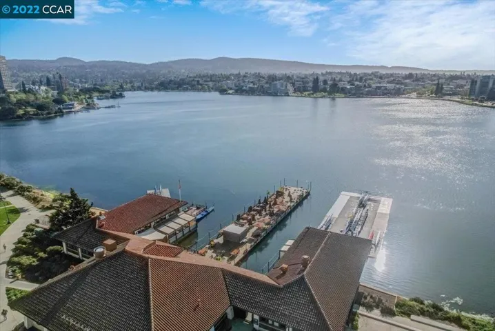 1425 Lakeside Dr 206, Oakland, California 94612