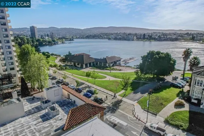 1425 Lakeside Dr 206, Oakland, California 94612