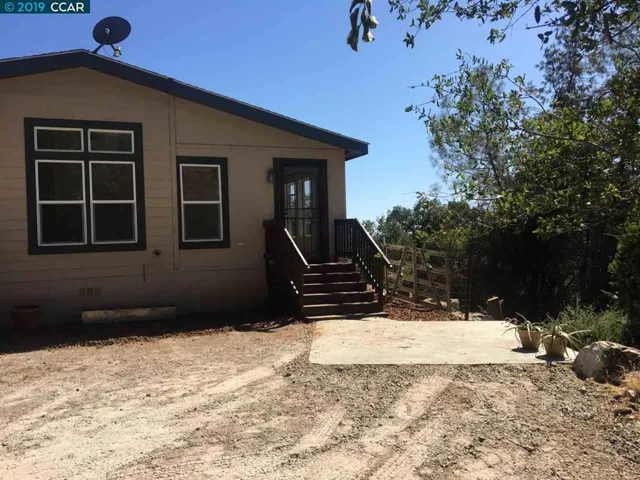 17760 Blue Bell E, Sonora, California 95370
