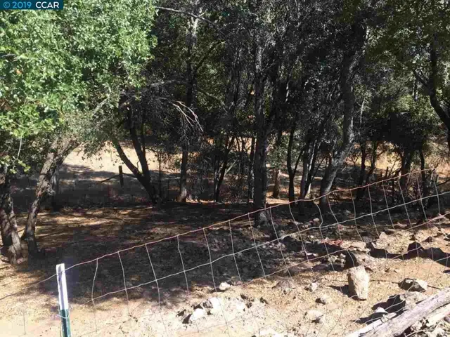 17760 Blue Bell E, Sonora, California 95370