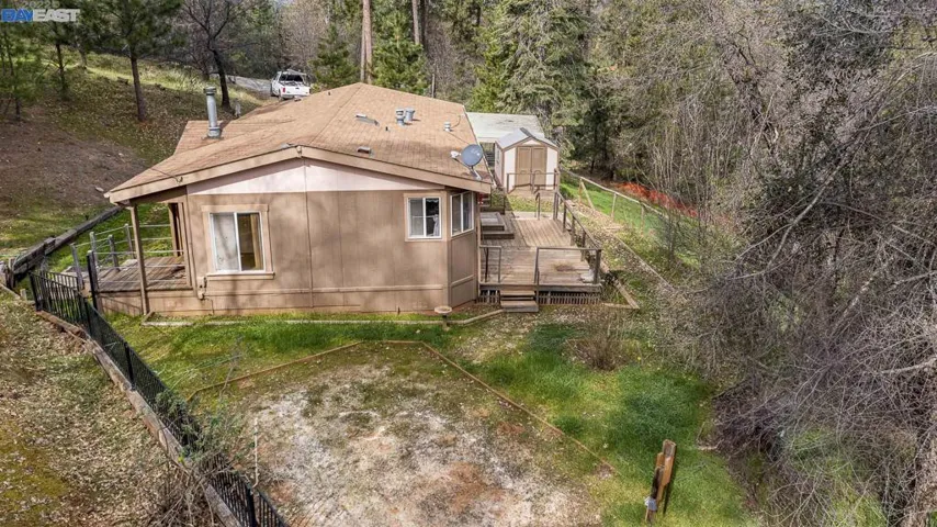10500 Pekolee Dr, Grass Valley, California 95949