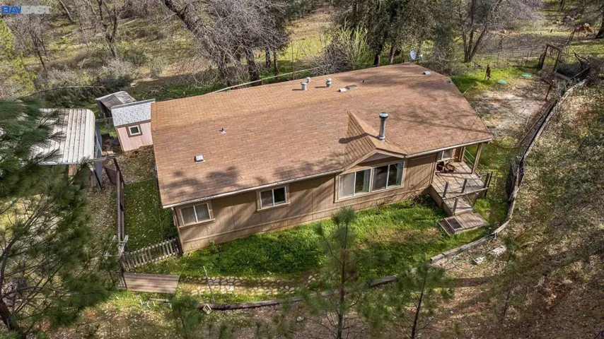 10500 Pekolee Dr, Grass Valley, California 95949
