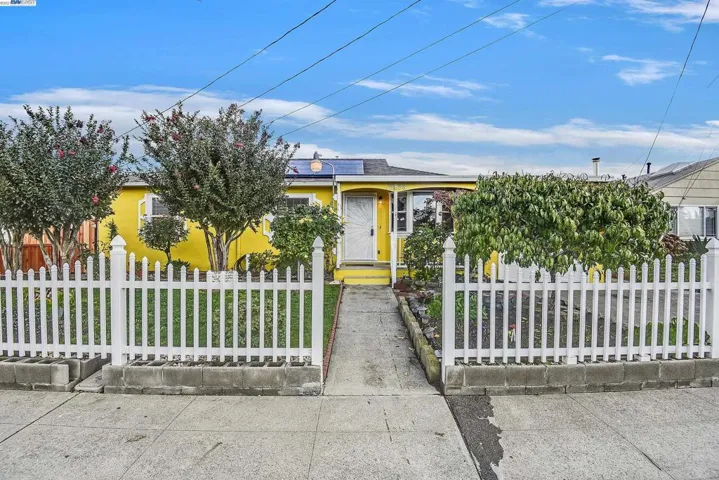 15658 Vassar, San Lorenzo, California 94580