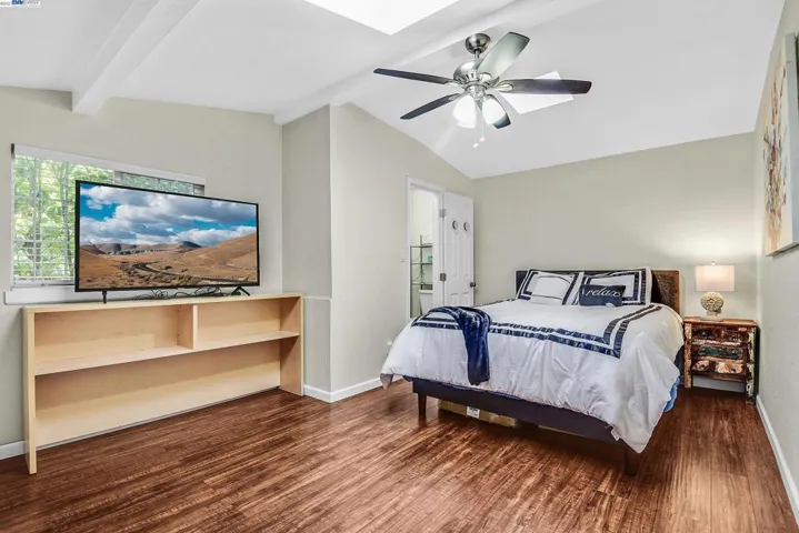 15658 Vassar, San Lorenzo, California 94580