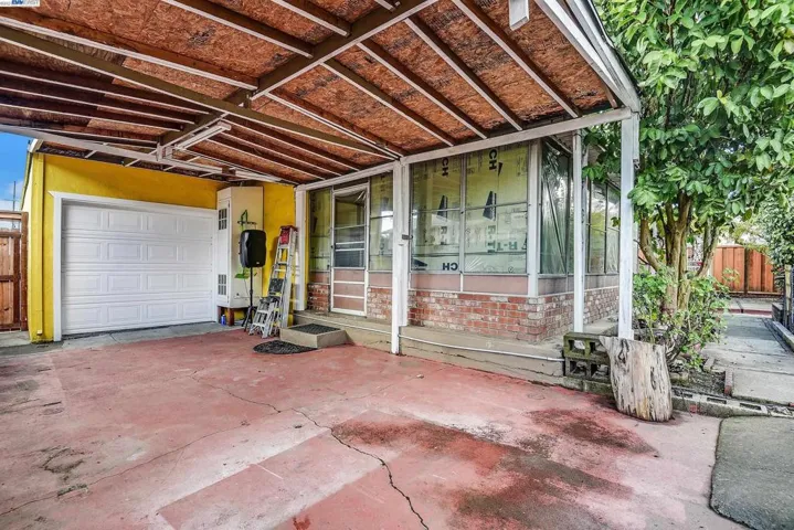 15658 Vassar, San Lorenzo, California 94580