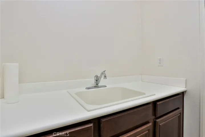 Laundry Cabinets & Sink