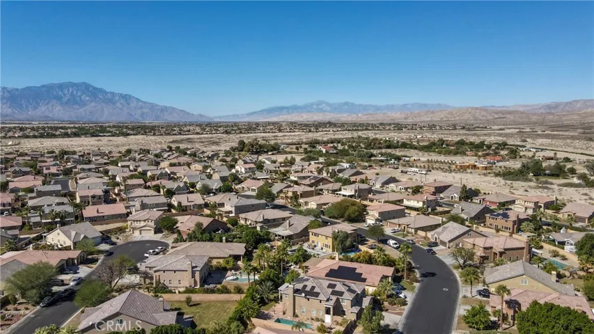 What a GREAT Neighborhood!!!