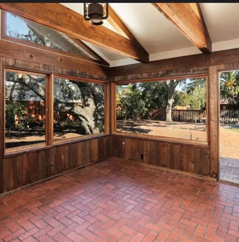 279 Covington Road, Los Altos, California 94024