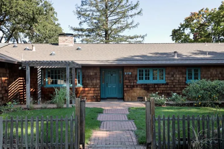 279 Covington Road, Los Altos, California 94024