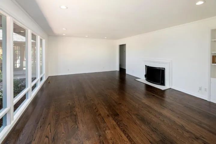 279 Covington Road, Los Altos, California 94024