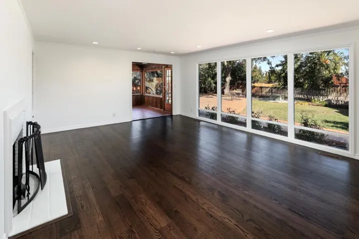 279 Covington Road, Los Altos, California 94024