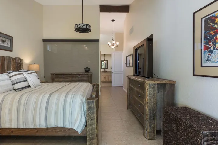 44017 Erie Court - Primary Bedroom