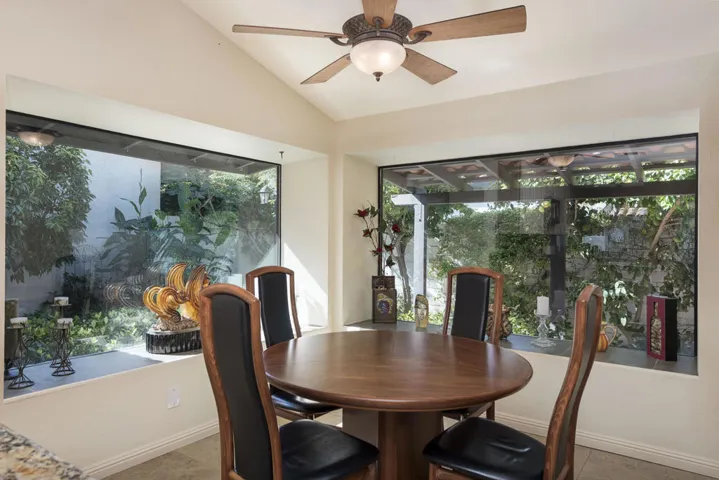 44017 Erie Court - Casual Dining Area of