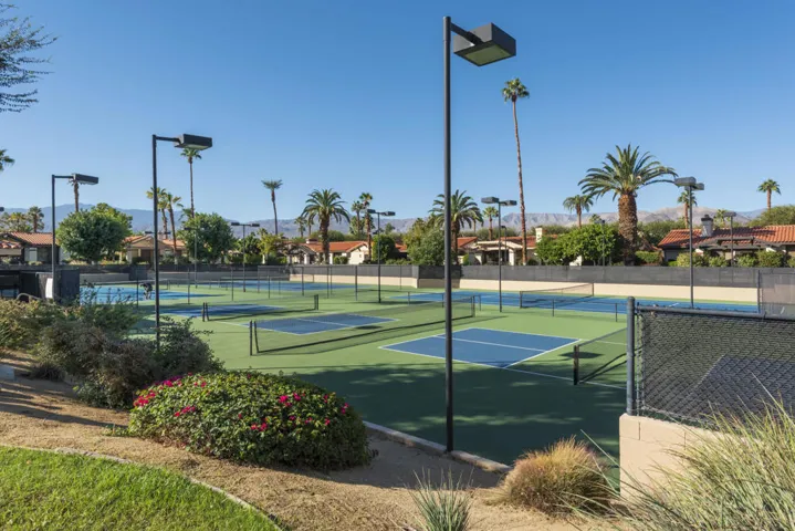 44017 Erie Court - Los Lagos Community (