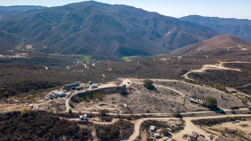 15863 Sequan Truck Trail, Alpine, California 91901