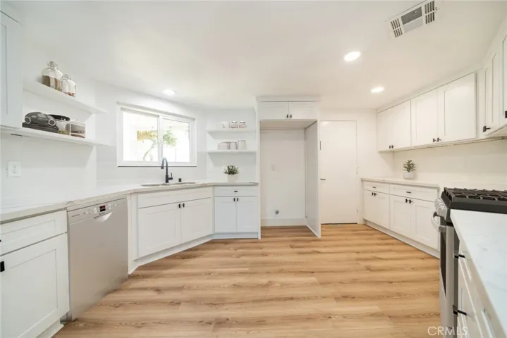 31021 Avenida Ximino, Cathedral City, California 92234