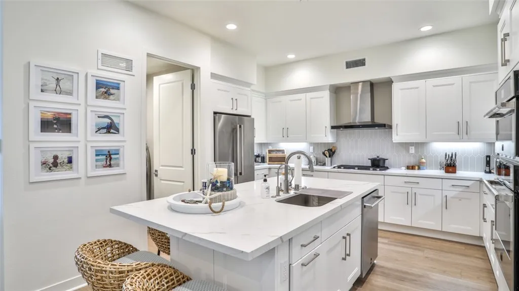 Kitchen with everything you need to enjoy your stay.