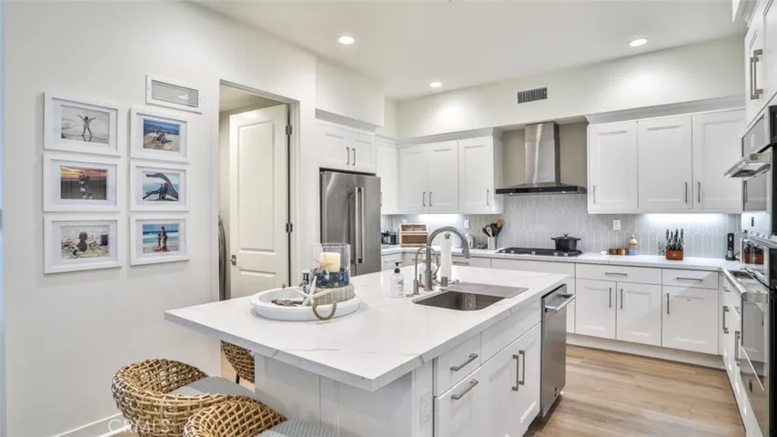 Kitchen with everything you need to enjoy your stay.