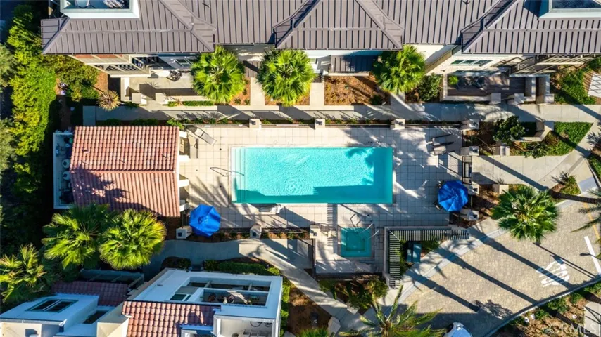 South Cove community pool and spa.