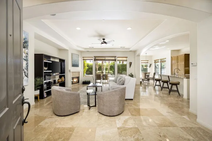 78181 Red Hawk Ln.