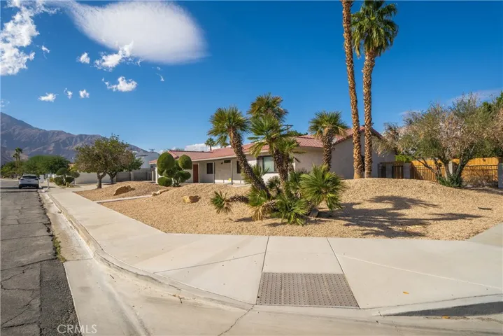 2488 E Desert Park Avenue, Palm Springs, California 92262