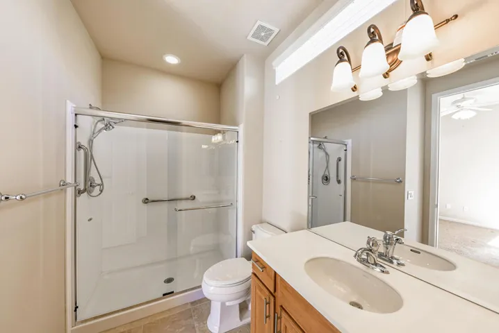 81713 Avenida Santiago-13