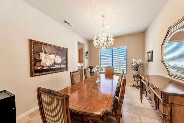 81713 Avenida Santiago-30