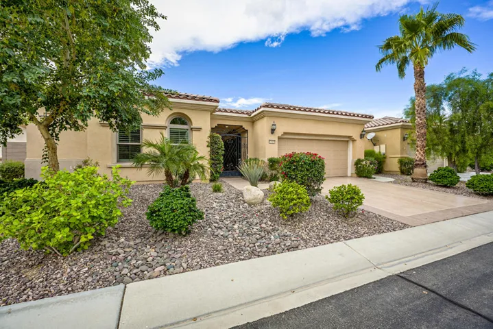 81809 Camino Cantos-2