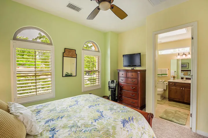 81809 Camino Cantos-13