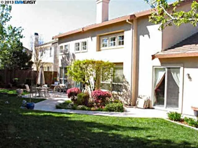 1566 Melanie Way, Livermore, California 94550-0800