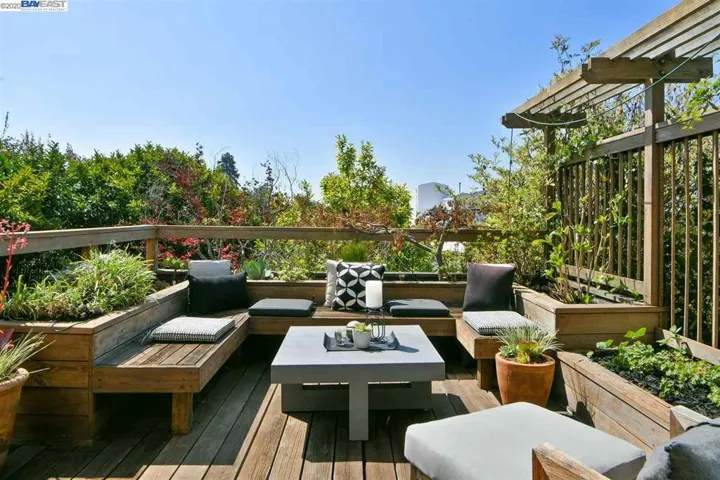 646 Colusa Avenue, Berkeley, California 94707