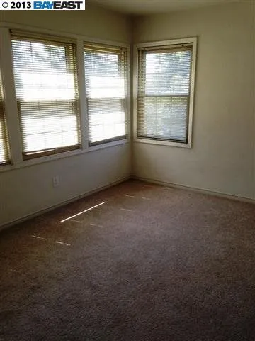 21279 Birch St, Hayward, California 94541-1537