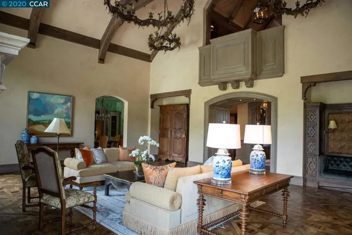 7 Country Oak Ln, Alamo, California 94507
