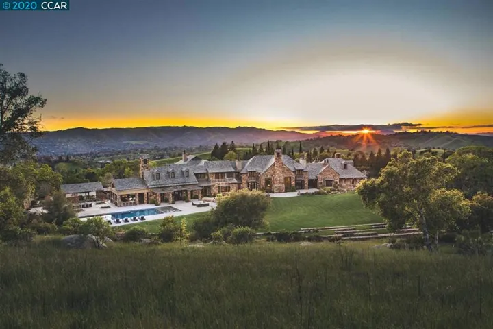 7 Country Oak Ln, Alamo, California 94507