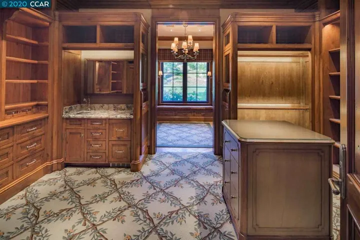 7 Country Oak Ln, Alamo, California 94507