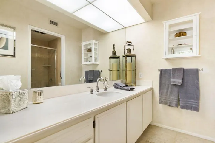45-web-or-mls-RZValleVista_2022_045