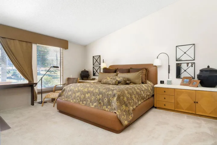 38-web-or-mls-RZValleVista_2022_038