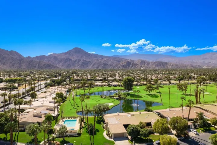 11-web-or-mls-RZValleVista_2022_011