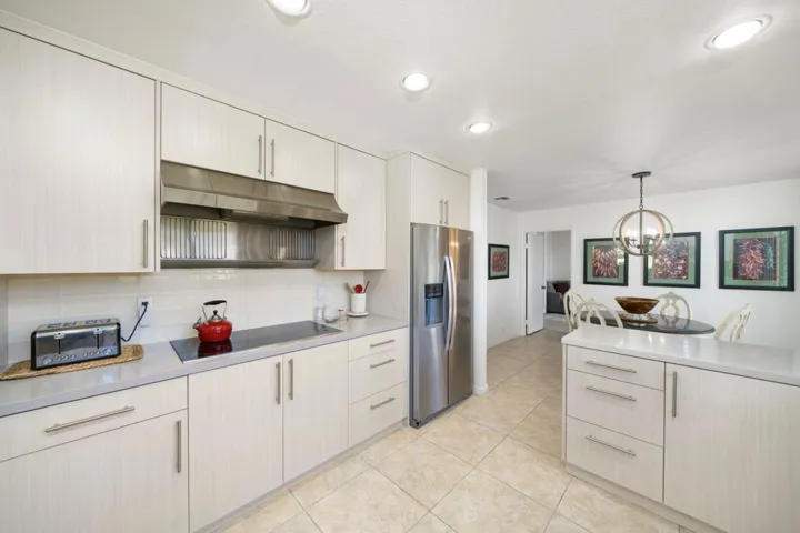 30-web-or-mls-RZValleVista_2022_030