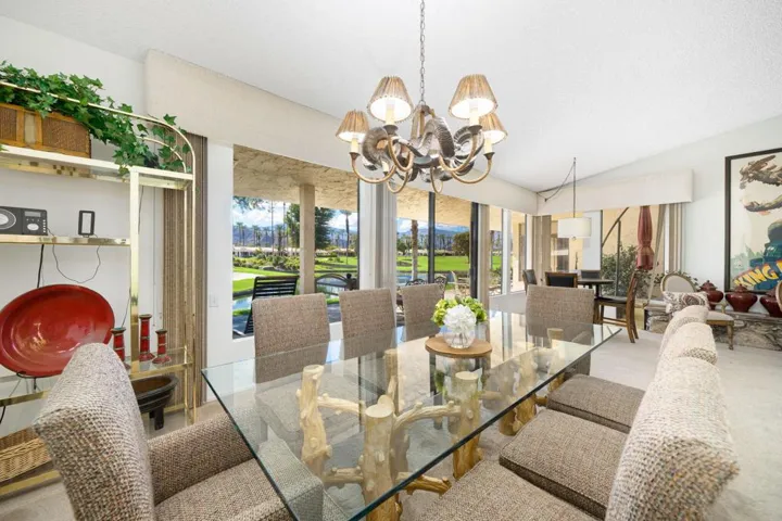 24-web-or-mls-RZValleVista_2022_024