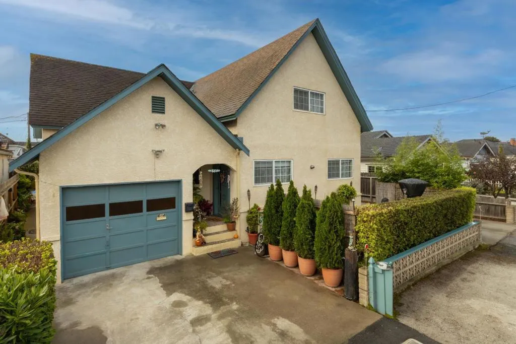 Myrtle, Half Moon Bay, California 94019 home-pic-2