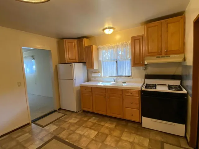 608 Congress Avenue, Pacific Grove, California 93950
