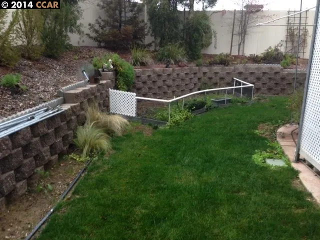 4000 Blacksmith Cir, Oakley, California 94561-4406