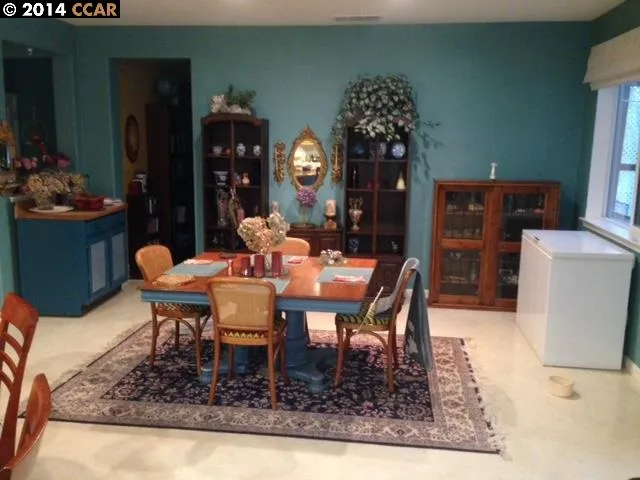 4000 Blacksmith Cir, Oakley, California 94561-4406