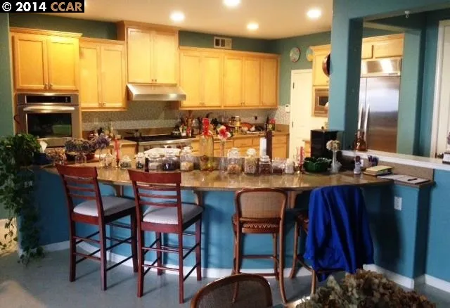 4000 Blacksmith Cir, Oakley, California 94561-4406