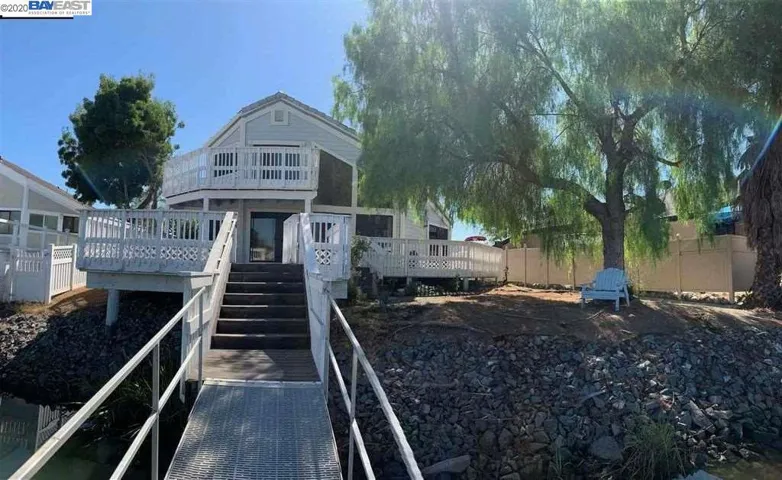2112 Portside Ct, Discovery Bay, California 94505