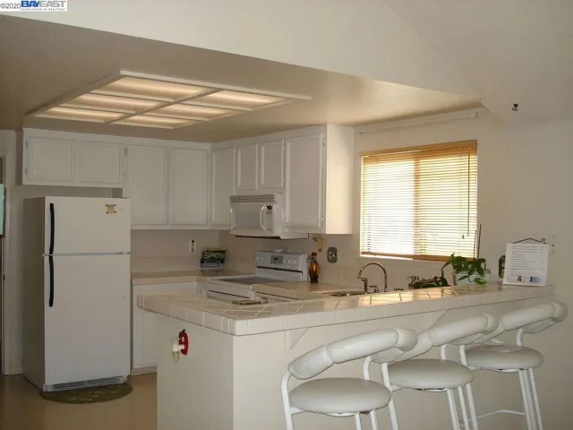 2112 Portside Ct, Discovery Bay, California 94505
